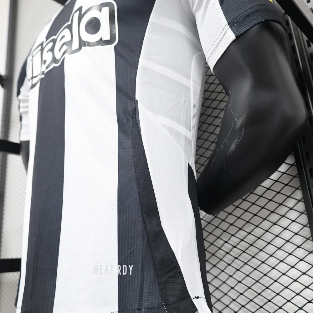 Maillot Newcastle Domicile 2024/2025